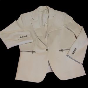 Veronica Beard Core Scuba Schoolboy Jacket
Size 6.  NWOT. never worn! White